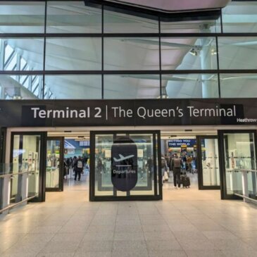 A Heathrow repülőtér 90 000 utast veszít az új brit ETA-rendszer miatt