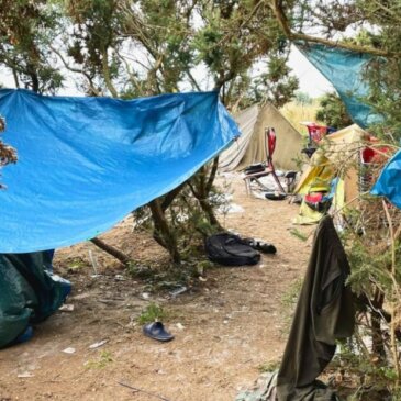 A brit miniszterelnök „eltökélt” a calais-i határellenőrzések fenntartásában a francia tisztviselők kritikái ellenére is